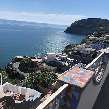 Casa Neruda Ischia